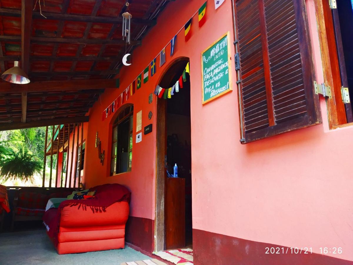 O Brejo Encantado Hospedagem E Hostel Embu Exterior photo